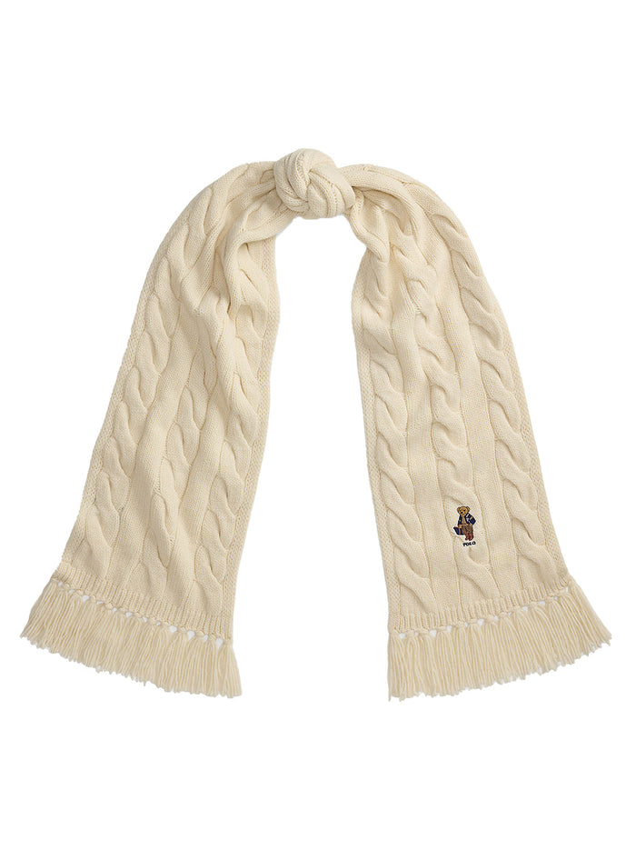 Polo Bear Shawl – Room